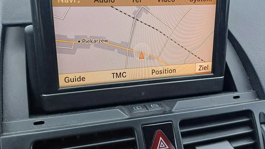 MERCEDES-BENZ C Klasa -