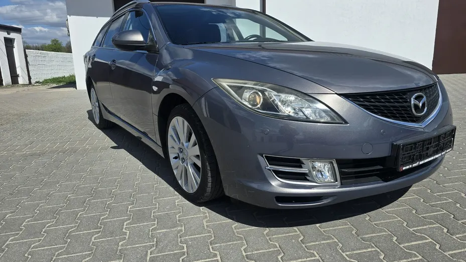 MAZDA 6 -