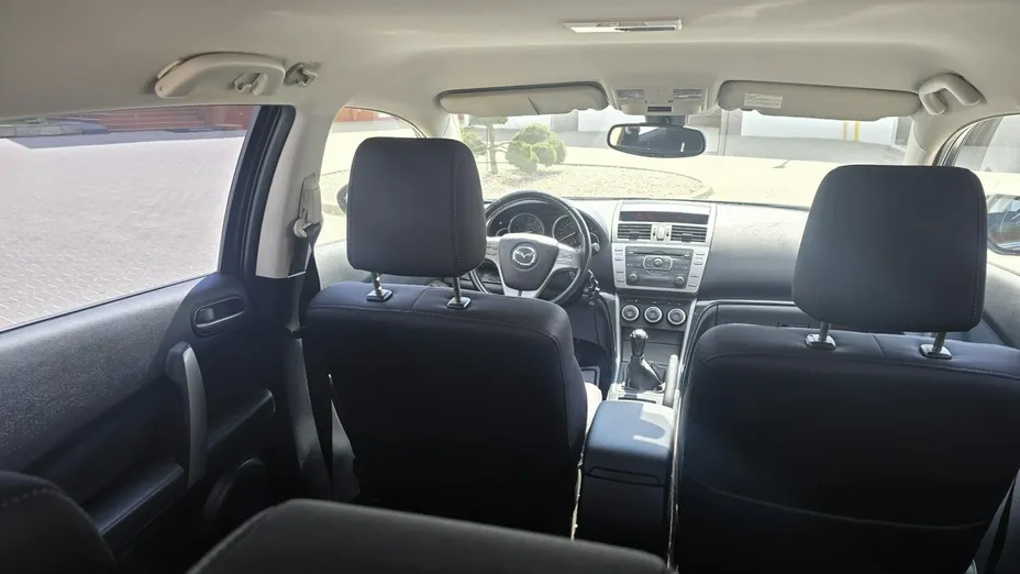 MAZDA 6 -
