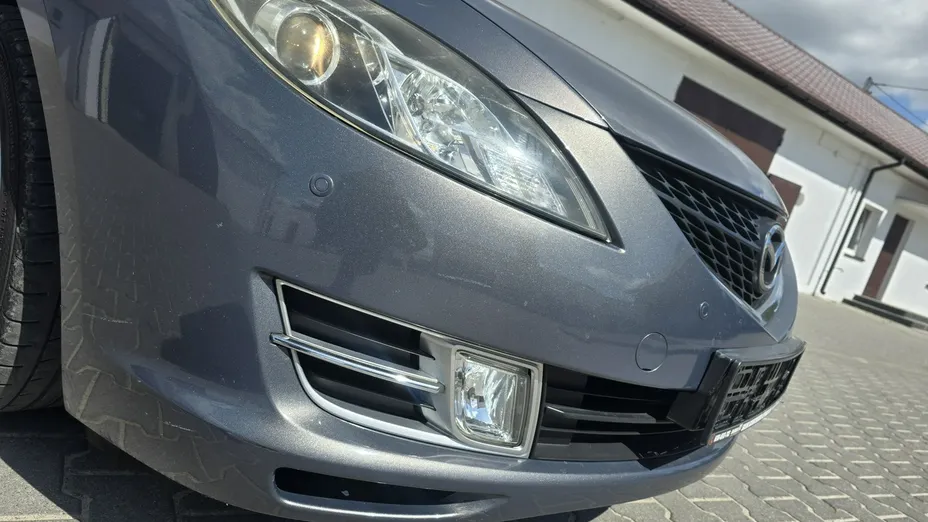 MAZDA 6 -