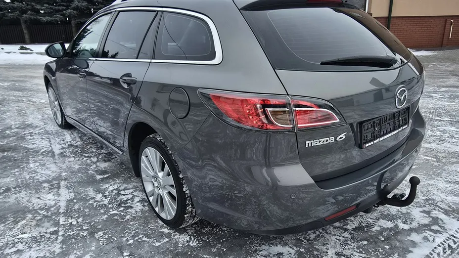 MAZDA 6 -