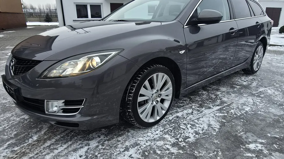MAZDA 6 -