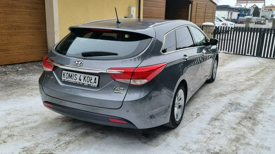 HYUNDAI i40 -