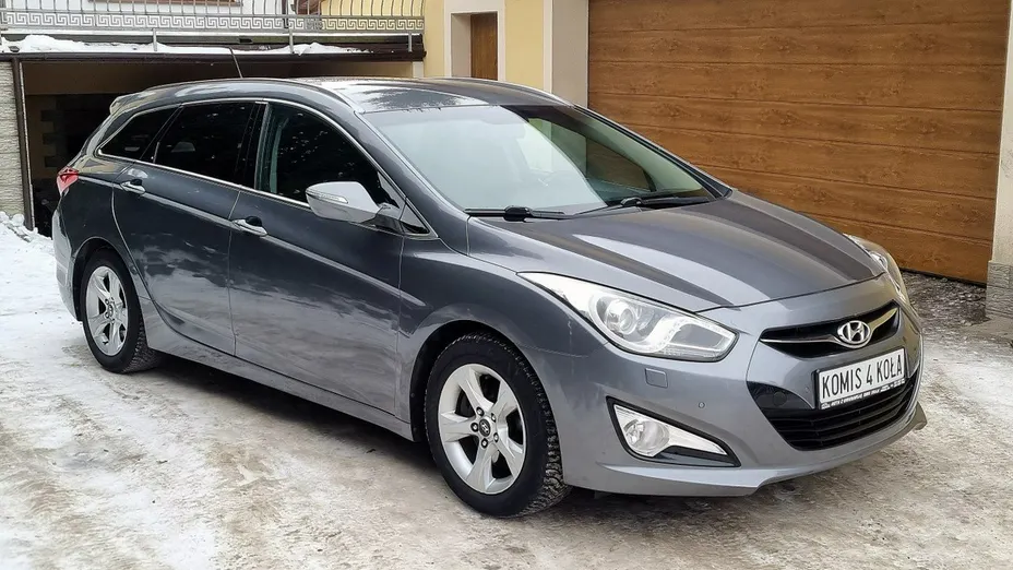 HYUNDAI i40 -