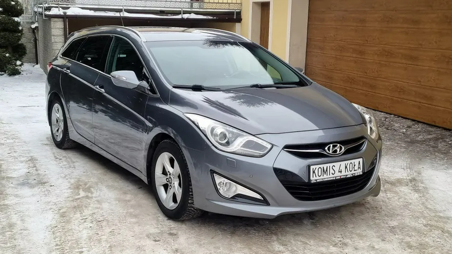HYUNDAI i40 -
