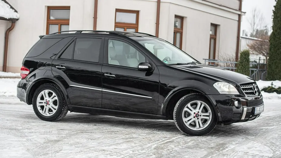 MERCEDES-BENZ ML -
