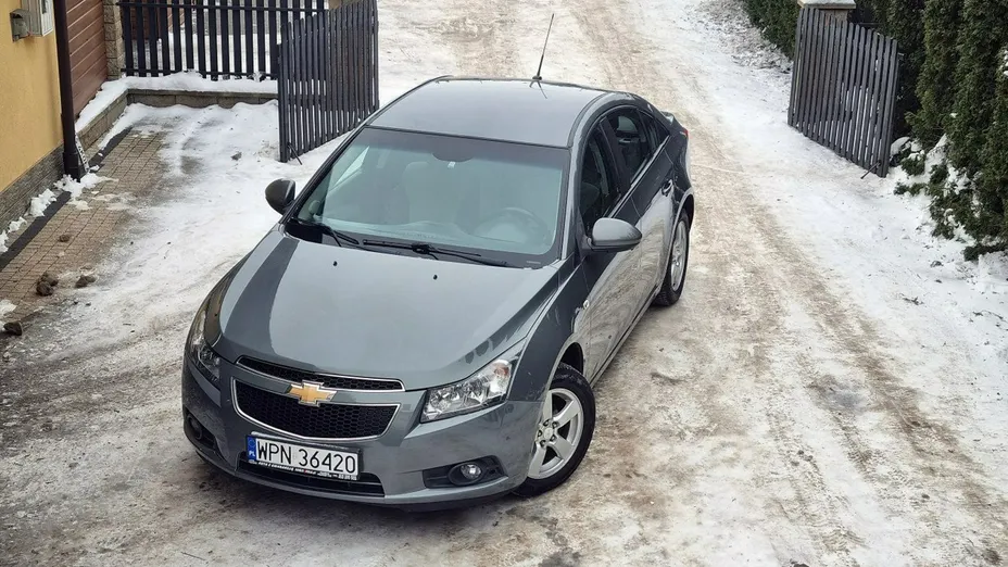 CHEVROLET Cruze -