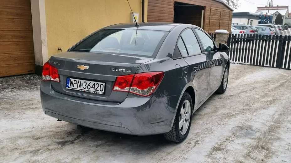 CHEVROLET Cruze -