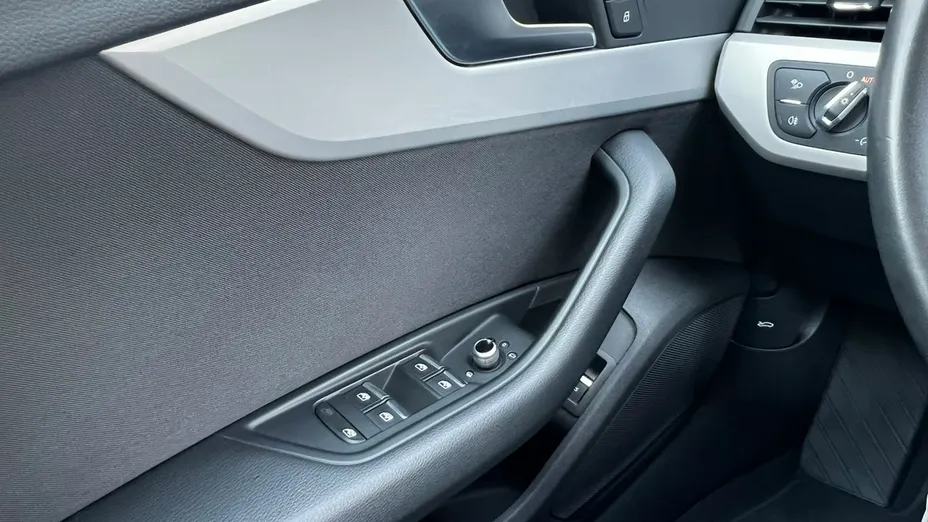 AUDI A4 Avant -