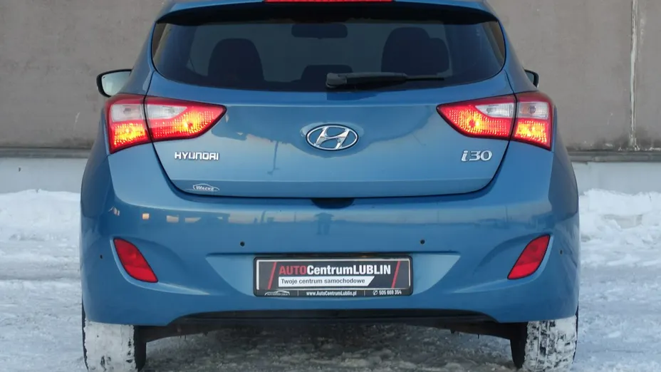 HYUNDAI i30 -