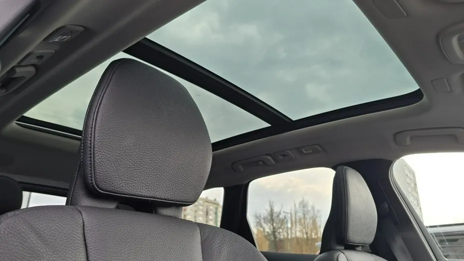 VOLVO XC60 -