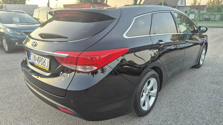 HYUNDAI i40 -