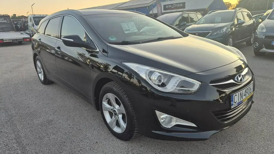HYUNDAI i40 -