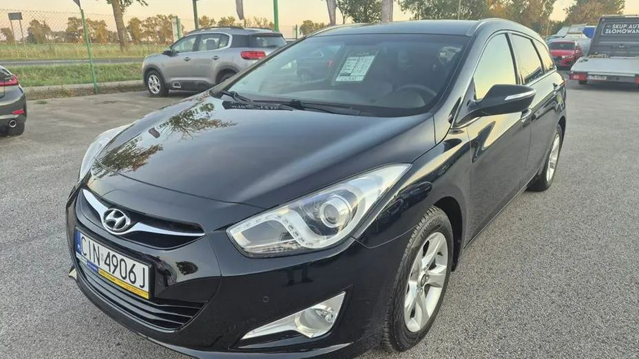 HYUNDAI i40 -
