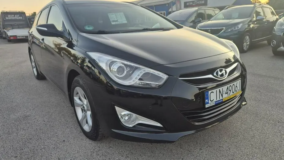 HYUNDAI i40 -
