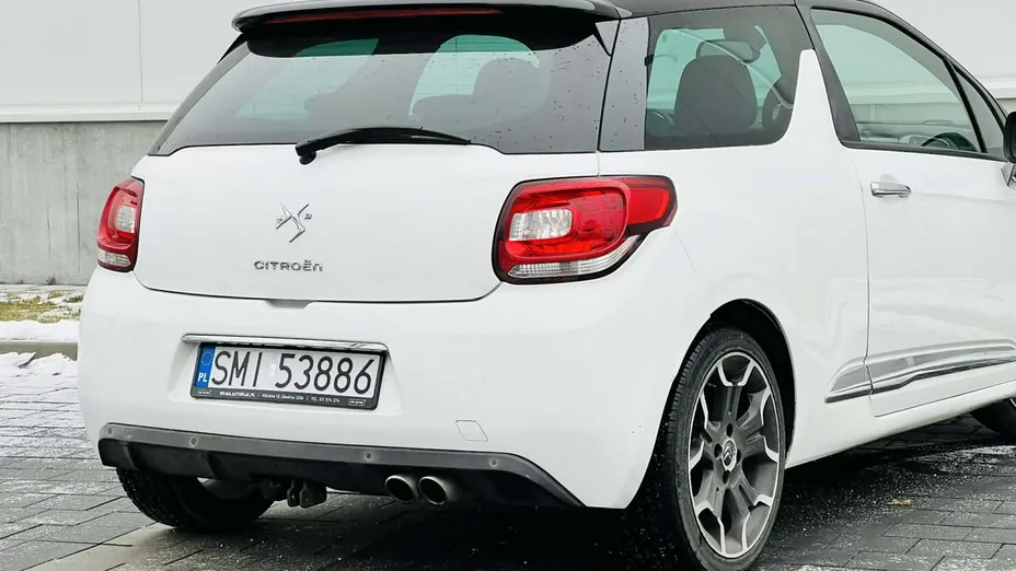 CITROEN DS3 -