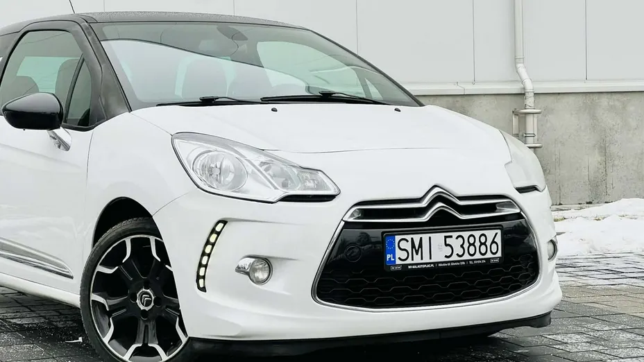 CITROEN DS3 -