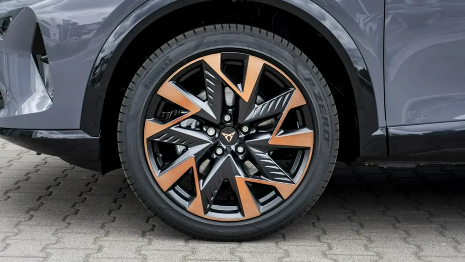 CUPRA Formentor -