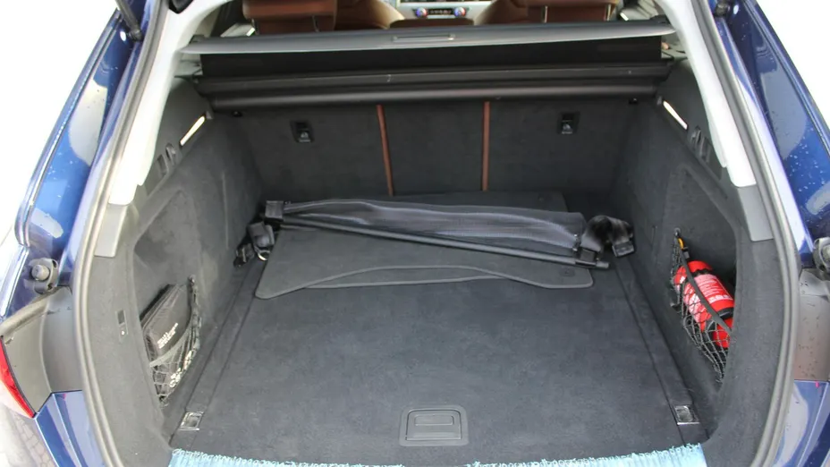 AUDI A4 -