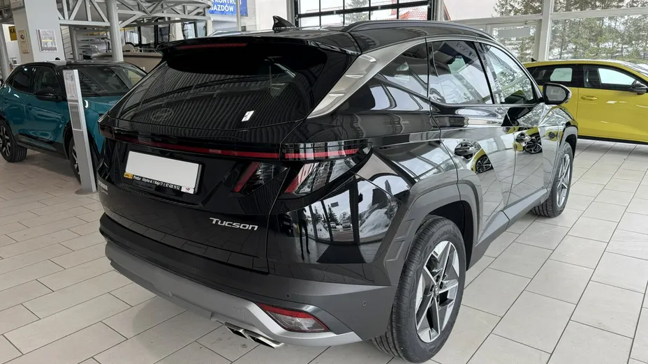 HYUNDAI Tucson -