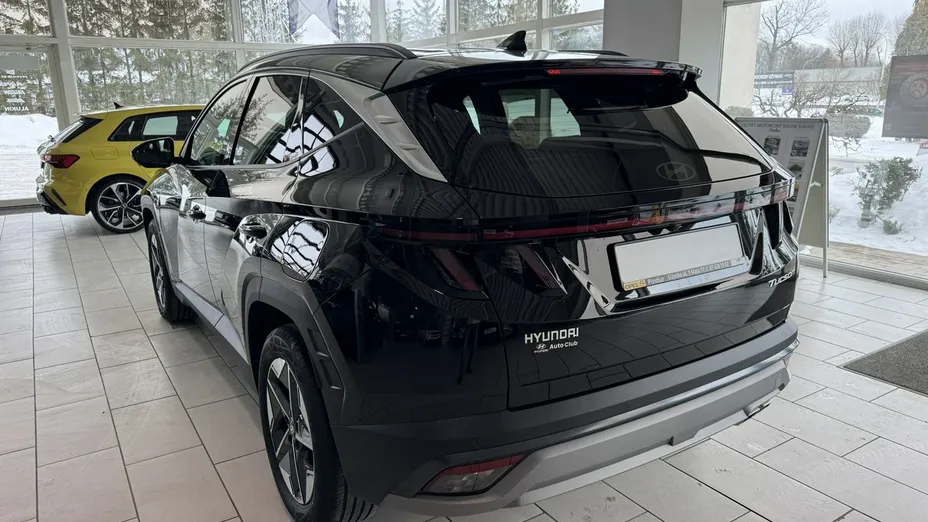 HYUNDAI Tucson -