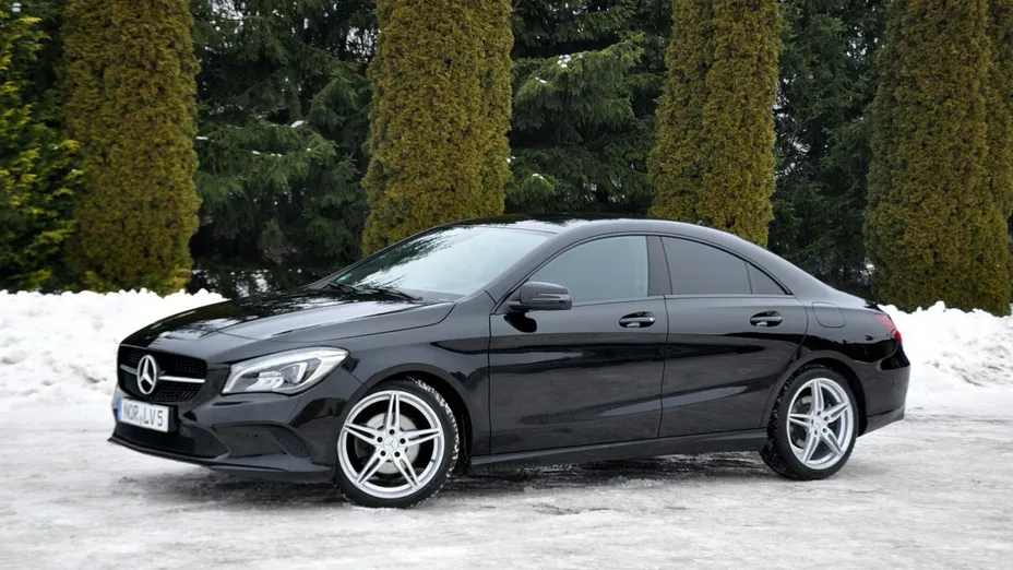 MERCEDES-BENZ CLA -
