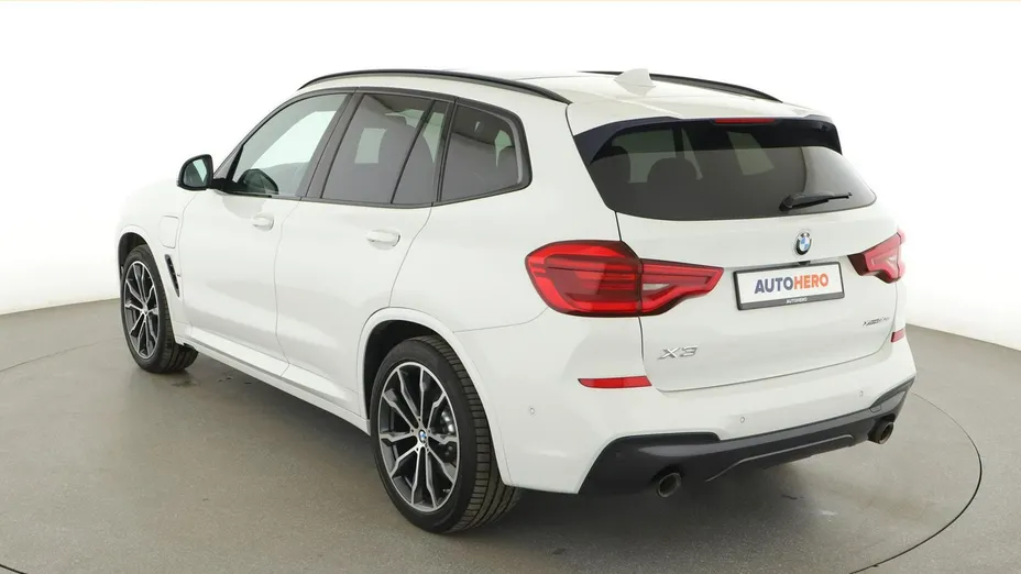 BMW X3 -