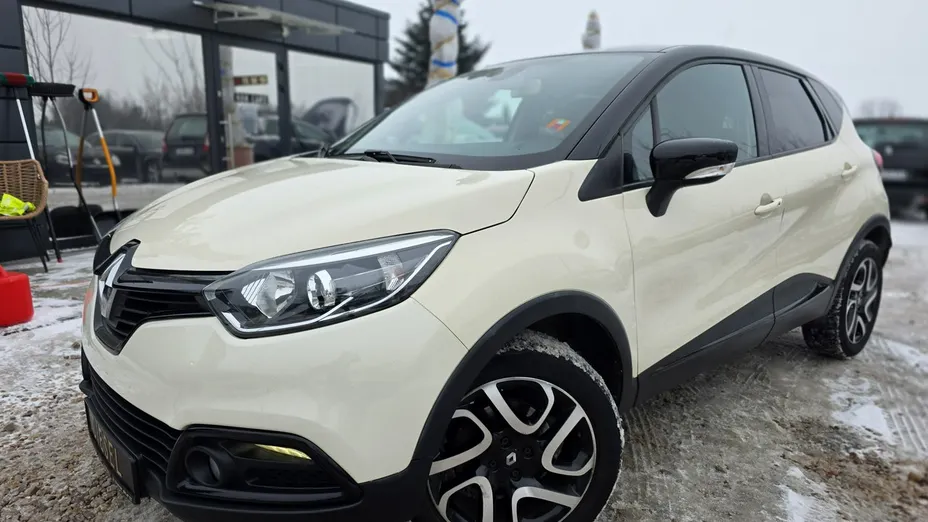 RENAULT Captur -