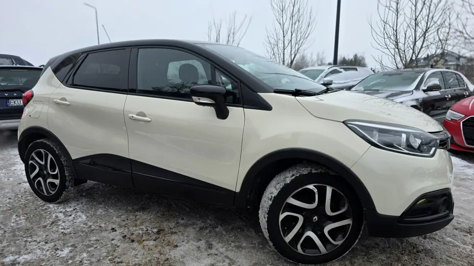 RENAULT Captur -