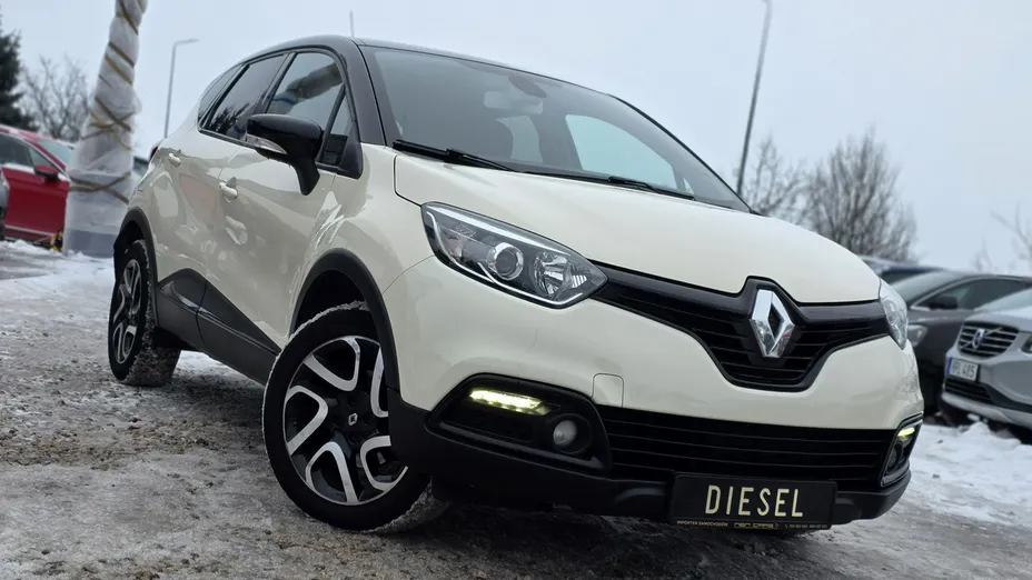 RENAULT Captur -