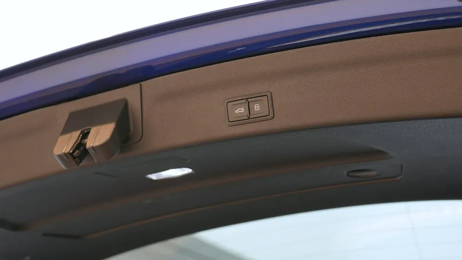 AUDI A6 RS6 TFSI mHEV Quattro Performance Tiptronic