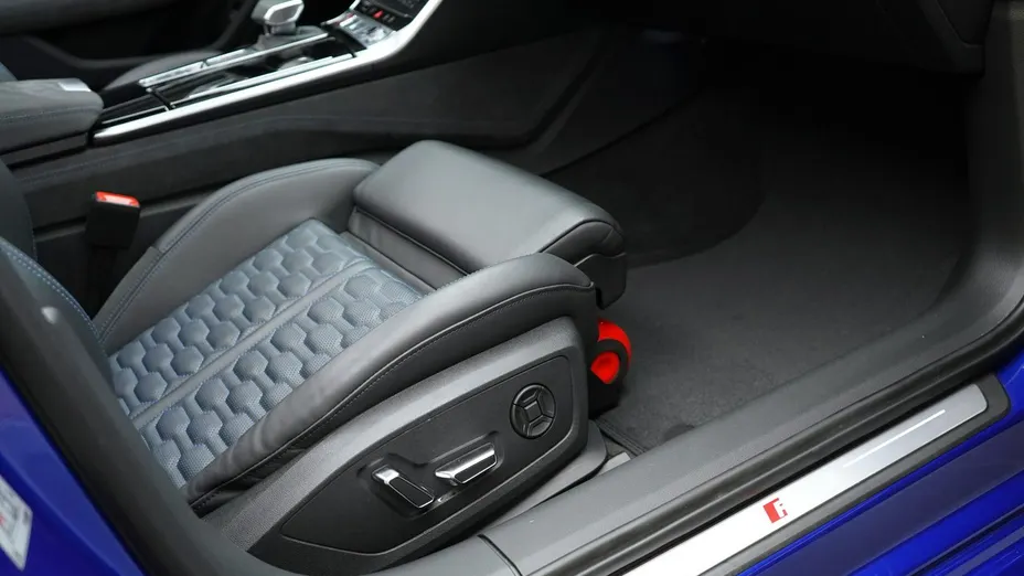 AUDI A6 RS6 TFSI mHEV Quattro Performance Tiptronic