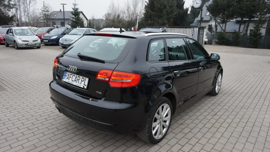 AUDI A3 -