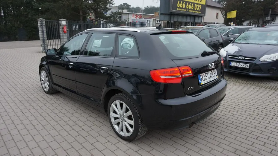 AUDI A3 -