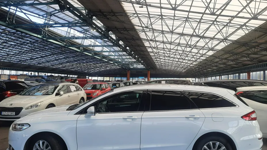 FORD Mondeo -
