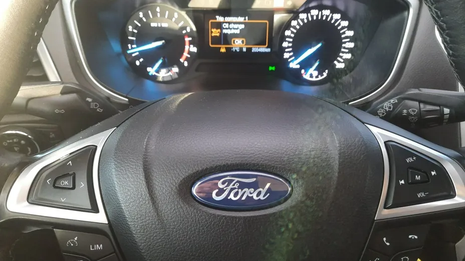 FORD Mondeo -