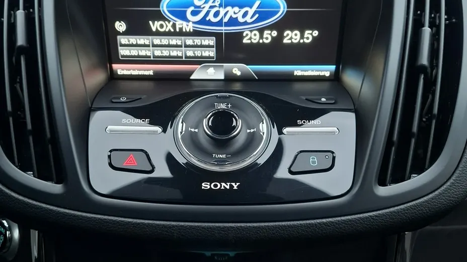 FORD Kuga -