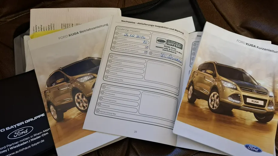 FORD Kuga -
