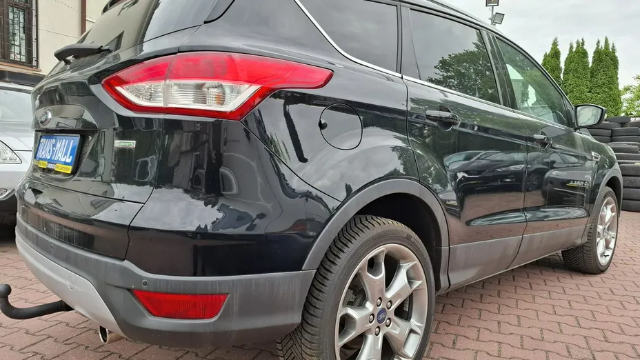 FORD Kuga -