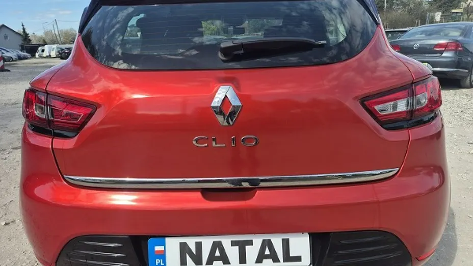 RENAULT Clio -
