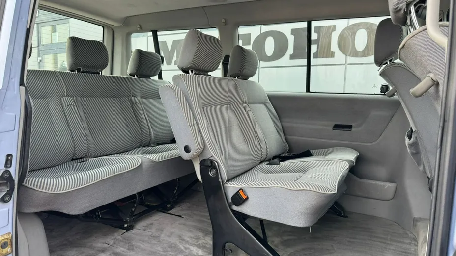 VOLKSWAGEN Caravelle -