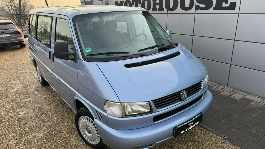 VOLKSWAGEN Caravelle -