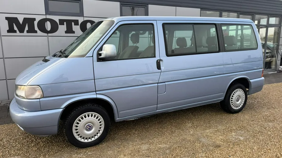 VOLKSWAGEN Caravelle -
