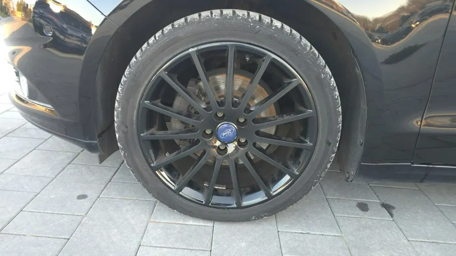 FORD Mondeo -