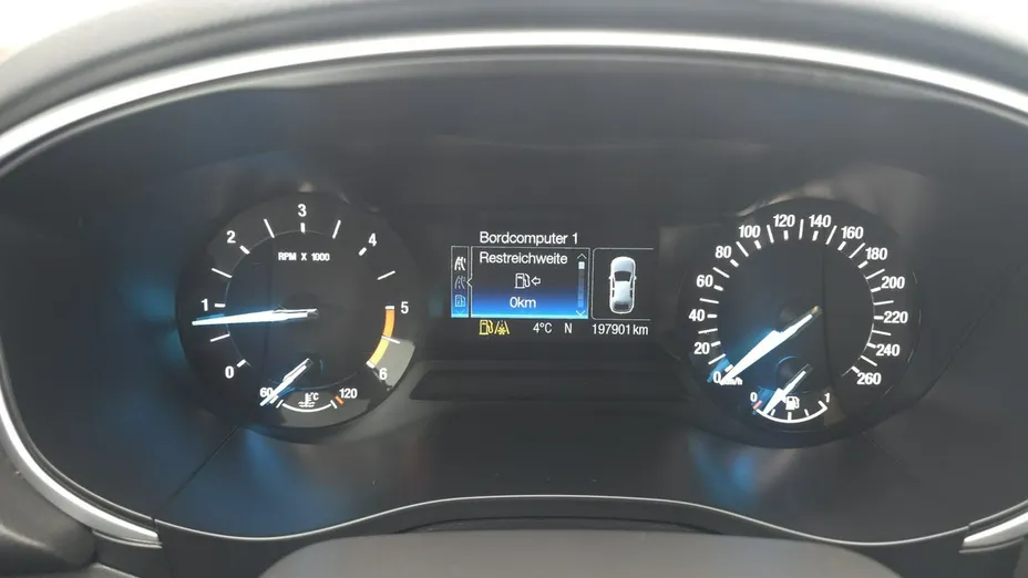 FORD Mondeo -