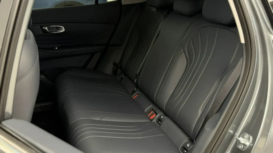 GEELY Starray -