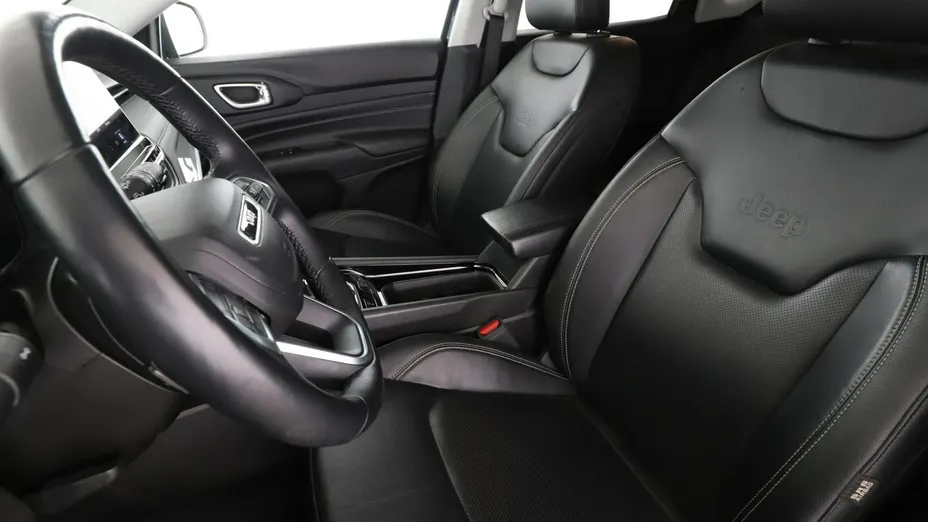 JEEP Compass -
