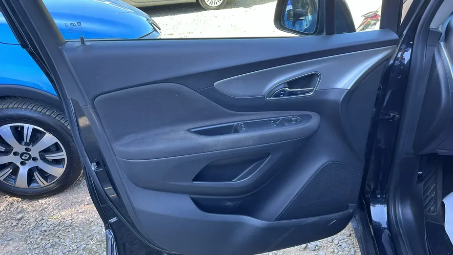 OPEL Mokka -