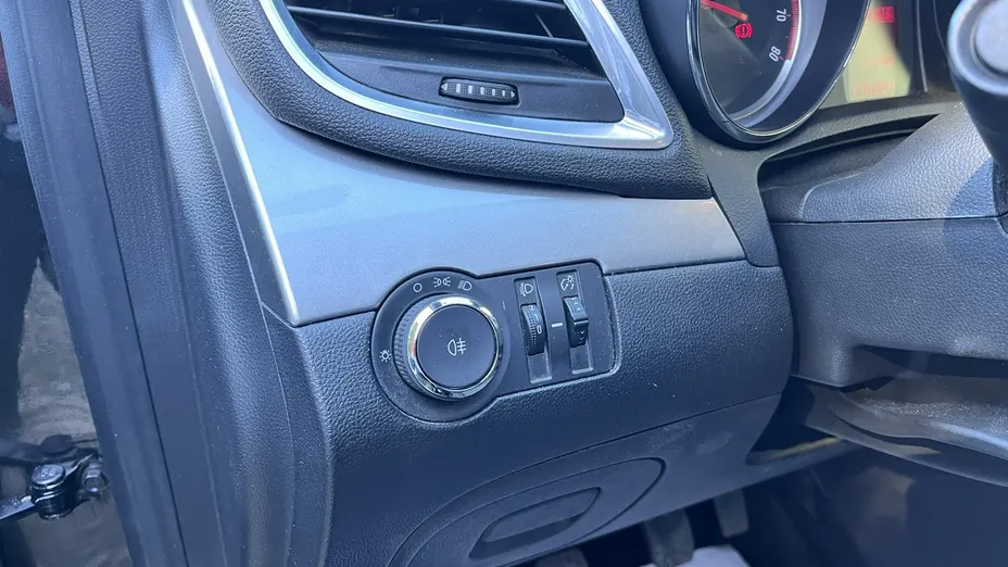 OPEL Mokka -