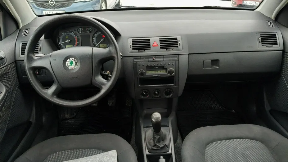 SKODA Fabia -